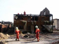 /album/fotogalerie-uber-uns/grossbrand200315-lbb-jpg/